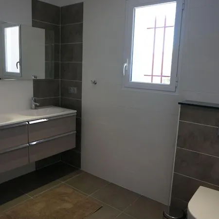 Villa Cosy Country House With Private Pool